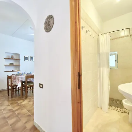 Holidaycasa Isabel - In Pieno Centro Storico * Sperlonga